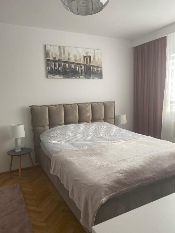 Astra 1Bedroom Брашов Экстерьер фото